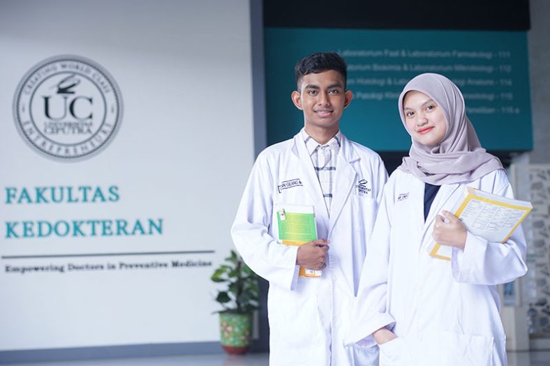 Universitas Kedokteran